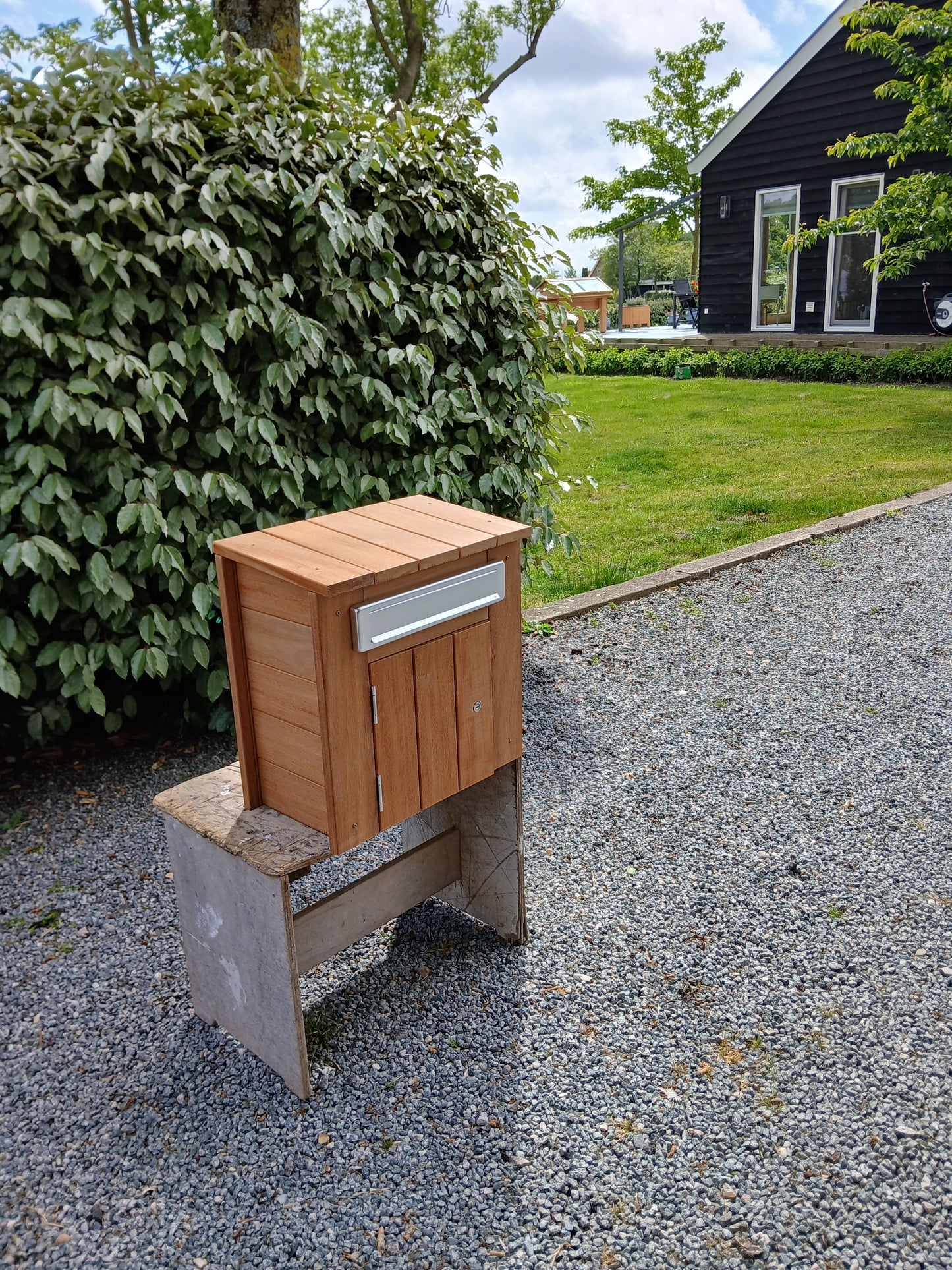 HAARLEMBANK BRIEVENBUS